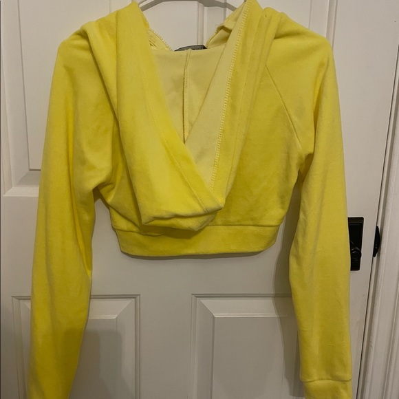 Dolls Kill Y2K Velour Yellow Tracksuit NWOT - Picture 5 of 9